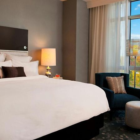 Renaissance Arlington Capital View Hotel Rom bilde