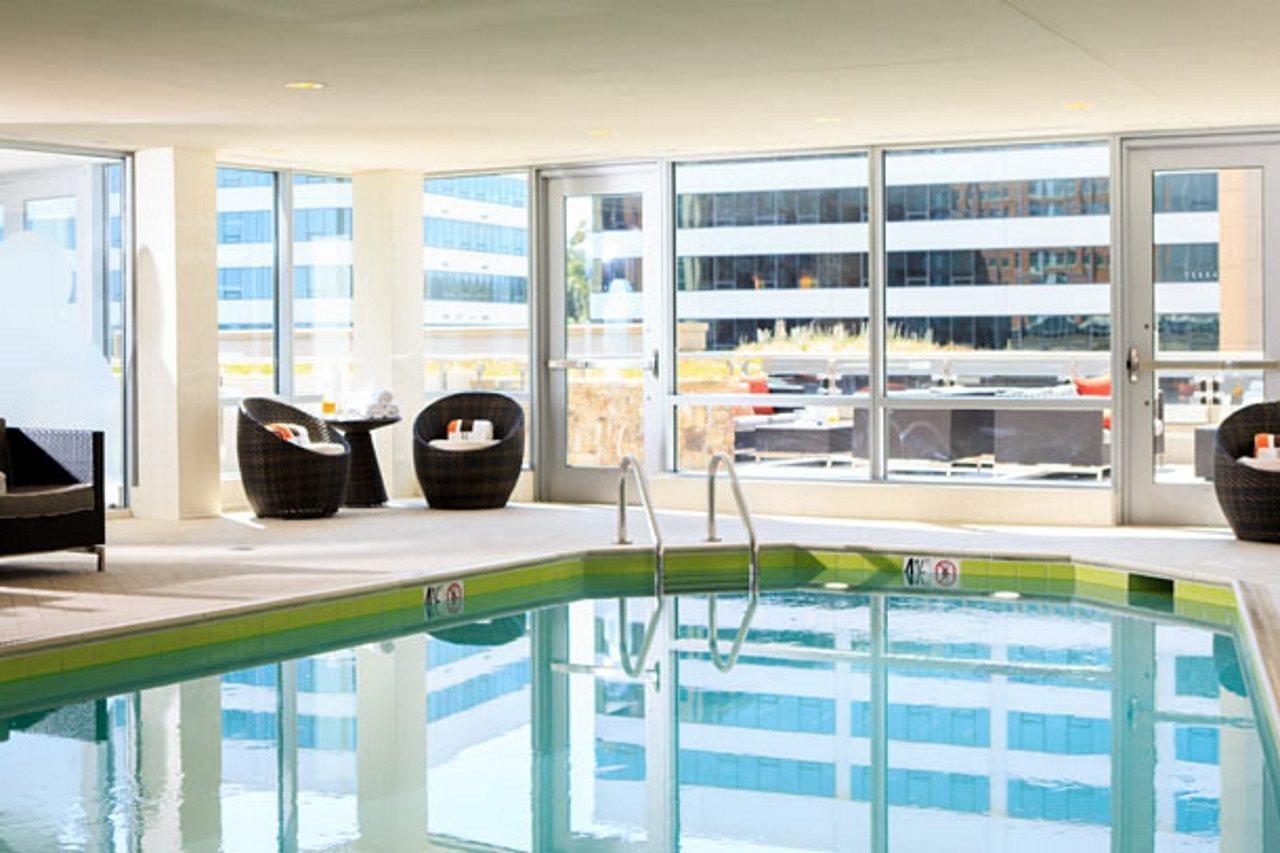 Renaissance Arlington Capital View Hotel Eksteriør bilde
